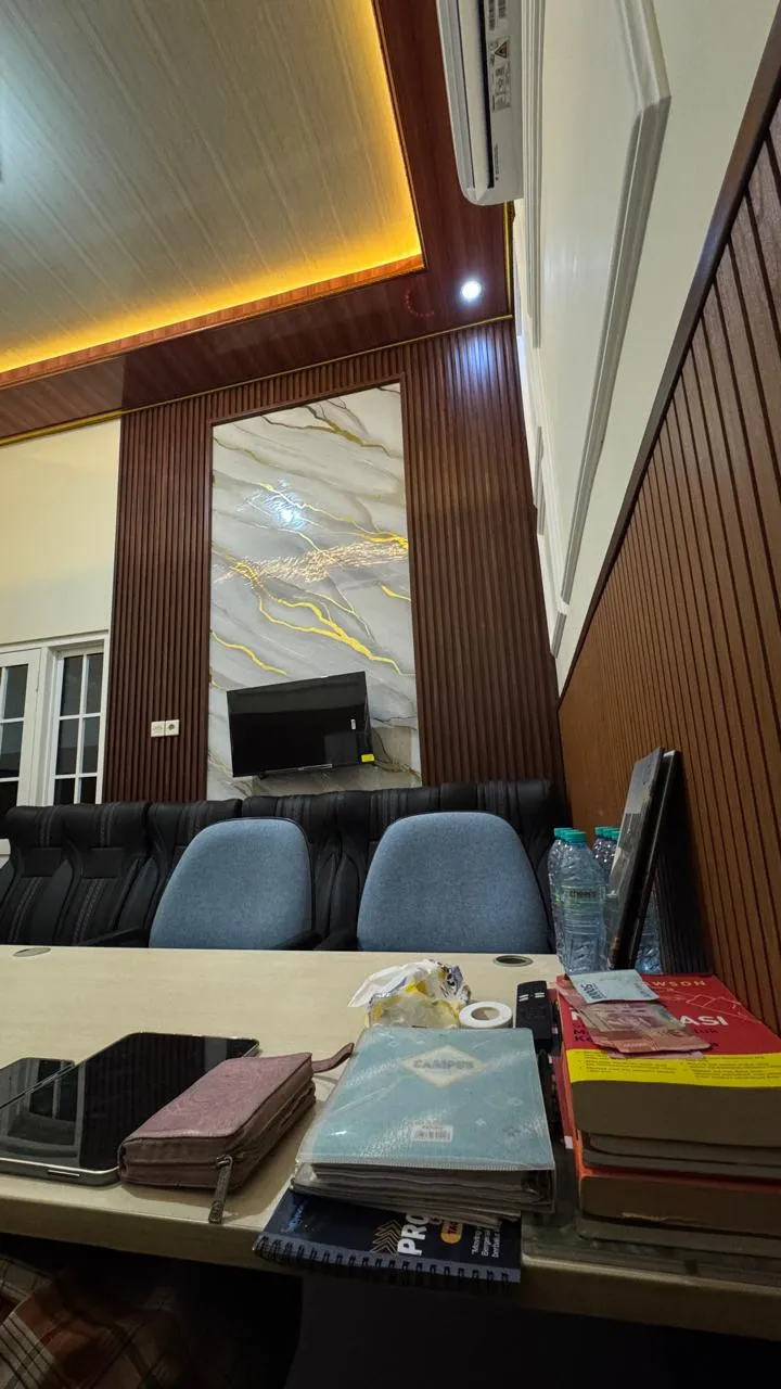 Kantor Kami